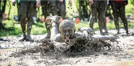  ??  ?? TOUGH MUDDER will bring its challengin­g obstacle course races to the country later this year.