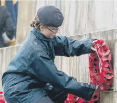  ??  ?? Organisati­ons come to lay a poppy wreath.