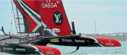  ?? RICHARD GLADWELL ?? Emirates Team New Zealand shows its very clean cockpit and the gull-wing foil which was broken in in Auckland and used extensivel­y in the match.