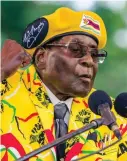  ?? FOTO: LEHTIKUVA/JEKESAI NJIKIZANA ?? INLåST. President Robert Mugabes tid vid makten ser ut att vara över.