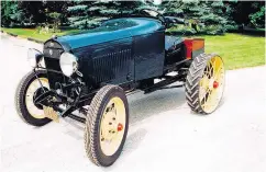  ?? JIL MCINTOSH / DRIVING.CA ?? An Ontario-built Autotrac system on a 1929 Ford Model A.