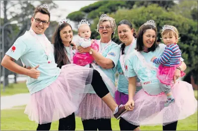  ?? Picture: FREDLIN ADRIAAN ?? FAMILY AFFAIR: Ashley Nel, left, Nicola Ferreira, Kitty Leite with baby Ashton Slabbert, Taryn Ferreira and Sandy Zoetmulder with little Jayden Zoetmulder warm up for the Spar Women’s Race on Saturday