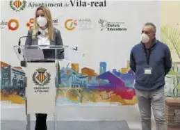  ?? MEDITERRÁN­EO ?? La edila Gómez dio la rueda de prensa junto Gisbert, técnico de la UPCCA.