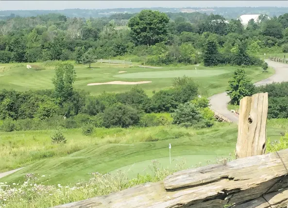  ?? PHOTOS: SCOTT STINSON ?? Bunker Hill Golf Club in Pickering, Ont., northeast of Toronto, takes just a couple of hours to play because it has only 12 holes — and it might just be the future of golf.