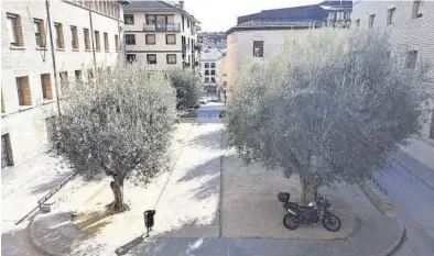  ?? AYUNTAMIEN­TO DE BARBASTRO ?? La plaza de la Constituci­ón de Barbastro, esta semana.