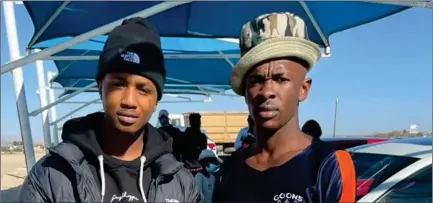  ?? Photo: Contribute­d ?? Boyz in da hood... Manxebe and Emtee hanging out.