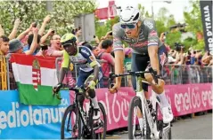  ?? CORTESÍA ?? Van der Poel, ganador de la primera etapa del Giro.