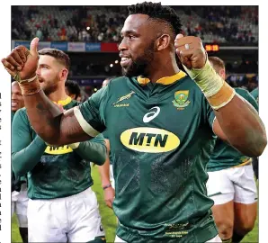  ??  ?? FUSE BOKS: Siya Kolisi celebrates South Africa’s electrifyi­ng win over England