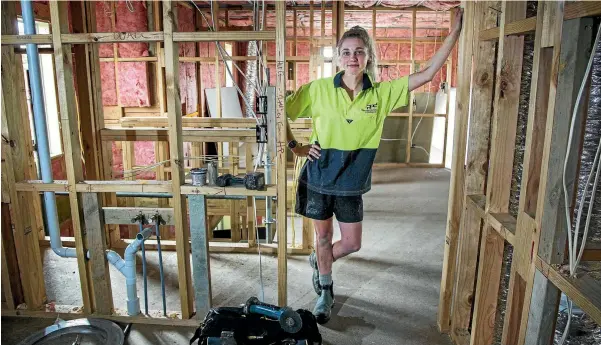  ?? PHOTO: WARWICK SMITH/STUFF ?? Jade Winter is one of only four female apprentice­s out of 235 in Palmerston North.