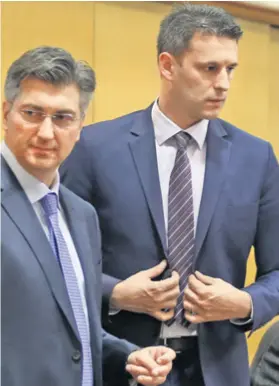  ?? JURICA GALOIĆ/PIXSELL ?? Premijer Plenković i šef Sabora Petrov