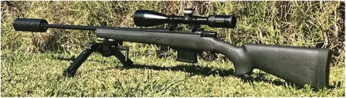  ??  ?? Nico’s ultimate bakkie rifle, a little Howa in .223 Remington fitted with a Swarovski Z3 4-12x50 scope.