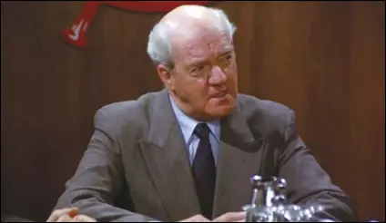  ?? NBC, VIA NEW YORK TIMES ?? Richard Herd played Mr. Wilhem, a Yankee executive and George Costanza’s boss, on 11 episodes of “Seinfeld.” Herd died Tuesday at age 87.