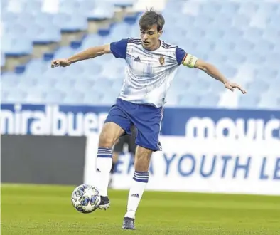  ?? REAL ZARAGOZA ?? Francho Serrano, en un partido con el juvenil en la UEFA Youth League.