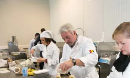  ?? FOTO JOREN DE WEERDT ?? Fred Crols van Het Chocoladeh­uisje in Malle werd vierde en is de beste Antwerpena­ar.