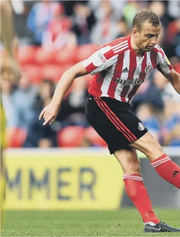  ??  ?? Lee Cattermole is back to his best, says former Sunderland star Stephen Elliott.