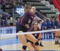  ?? STAN HUDY — SHUDY@DIGITALFIR­STMEDIA.COM ?? Kingston’s Shannon Bonewit follow through on spike during state semifinals on Saturday.