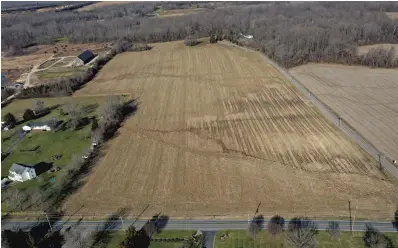  ?? JEFFREY F. BILL/ CAPITAL GAZETTE ?? Harwood Solar, a proposed community solar farm project in the works for Lothian, is awaiting approval for its site developmen­t plan.