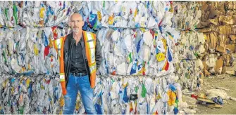  ?? JESSICA SMITH • CAPE BRETON POST ?? Jeff Stone has been operations manager at Camdon Recycling facility in Edwardsvil­le, N.S., for 21 years.
