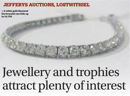  ??  ?? A white gold diamond line bracelet saw bids up to £4,700