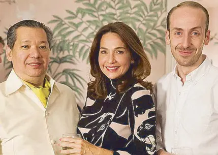  ??  ?? Top interior designer Jonathan Matti with style icon Maricris Zobel and De Gournay’s Harald Donahue