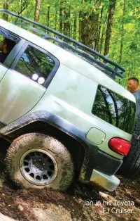  ??  ?? Ian in his Toyota FJ Cruiser.