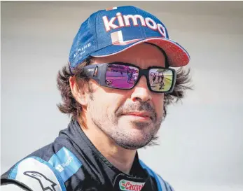  ?? FOTO: FLORENT GOODEN/IMAGO IMAGES ?? Optimistis­ch: Fernando Alonso, nun in Diensten von Alpine.