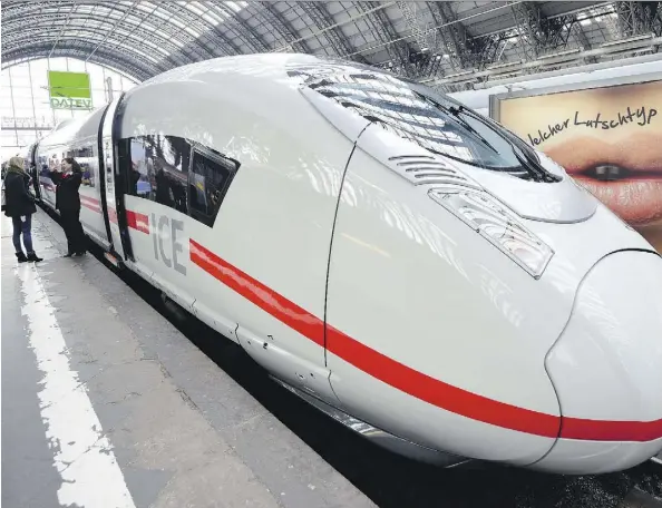  ?? THOMAS LOHNES/GETTY IMAGES FILES ?? Siemens’ ICE 3 high-speed train is shown in Frankfurt, Germany. Sources say a potential joint venture between Munich-based Siemens and Montrealba­sed Bombardier would require approval from antitrust officials and faces possible opposition from unions.