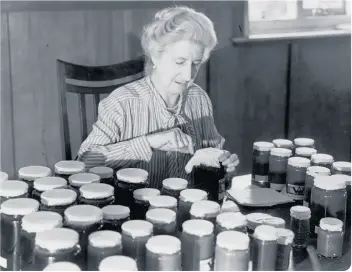  ??  ?? The Women’s Institute may be synonymous with jam-making but it can also make a personal gift