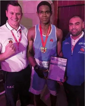  ??  ?? IN ACTION: Earls eld’s Omar Augustine is a contender in the London division of the Elite championsh­ips