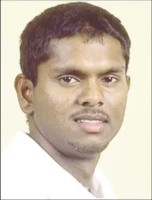  ??  ?? Shivnarine Chanderpau­l