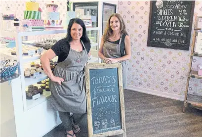  ?? TORSTAR ?? Sisters Vanessa, left, and Enza Abate started baking custom cakes for friends and family, eventually opening Simply Frosted Cupcakery.