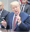  ??  ?? Antiinmigr­ante. Las políticas de Trump contra la inmigració­n ilegal chocan con las leyes santuario de California.