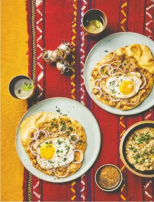  ?? PHOTOS: KYLA ZANARDI ?? Fava beans are standard fuel for many Egyptians and are often paired with bread, says Canadian chef Shahir Massoud, whose first cookbook includes this recipe for Gido Habib's Ful Breakfast.