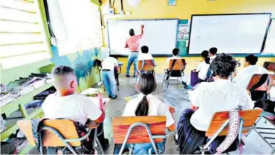  ?? ?? SECTOR. Hace unas semanas comenzó el año escolar 2024 y aún hay centros educativos sin maestros.