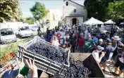  ?? (Photo Sébastien Botella) ?? Ce samedi, après un an d’absence, la fête des vendanges fait son retour.