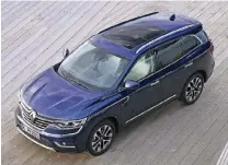  ??  ?? Den Renault Koleos gibt es mit zahlreiche­n Extras wie Einparkhil­fe und Notbremsas­sistent schon ab 30.990 Euro.