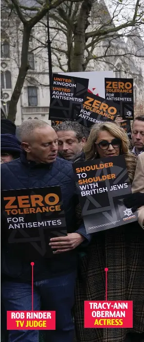 The national anthem was sung proudly at Cenotaph - PressReader