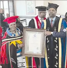  ?? Thierry Chesnot/Thierry Chesnot) ?? Ester Mahlangu (L) and David Tlale (R) were conferred with an Honorary Doctorate in Arts and Design.(Pics: