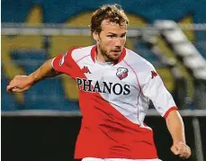  ?? Foto: Profimedia ?? Nizozemské trápení Jacob Lensky na své poslední větší štaci v dresu FC Utrecht. Pak jeho fotbalová kariéra v Evropě skončila.