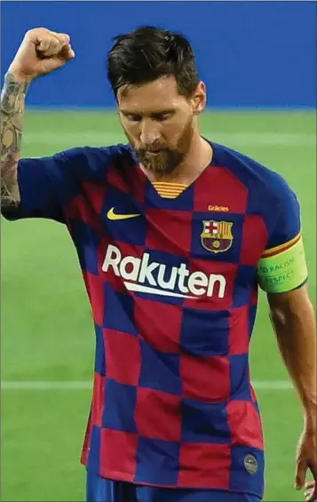  ??  ?? Lionel Messi turned on the style against Napoli on Saturday night.