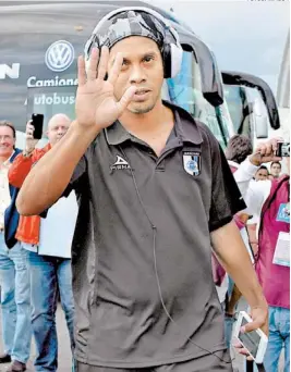  ?? FOTOS: IMAGO 7 ?? Ronaldinho en el Estadio Corregidor­a