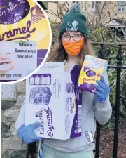  ??  ?? Volunteers with mental health charity Tamhi deliver Easter eggs to homes in north Belfast