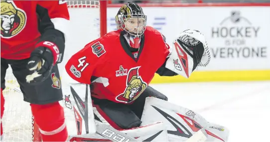  ?? JEAN LEVAC ?? Ottawa Senators netminder Craig Anderson is the team's all-time leader in wins with 147, a mark he set earlier this month. He played his 500th career NHL game on Saturday.