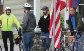  ?? CHARLES PRITCHARD - ONEIDA DAILY DISPATCH ?? Cyclists gather outside the Canastota Canal Town Museum before heading off for Tuesdays on the Towpath on Tuesday, May 28, 2019.