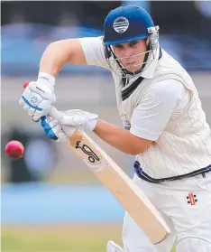  ?? Pictures: PETER RISTEVSKI ?? CAT AT BAT: Tyler Larkin on the defence for Geelong in Saturday’s loss against Fitzroy Doncaster.