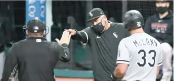  ?? RON SCHWANE/AP ?? Sox manager Rick Renteria is ejected in the ninth inning for arguing strikes.