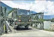  ?? ANI ?? An Indian Army convoy moves on the Manali-leh highway towards Ladakh, in Kullu on Sunday.