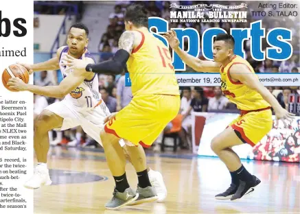  ??  ?? TNT KaTropa’s Jayson Castro, left, essays a shifty move against Star’s Marc Pingris as Hotshots teammates Jio Jalalon, right, looks to cover lost ground in their PBA Governors’ Cup game Sunday at the Ynares Sports Center in Antipolo. TNT won 104-99....