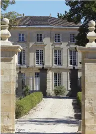  ?? ?? Château Figeac