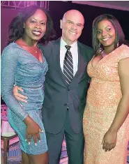  ??  ?? Hyatt Ziva and Zilara general manager, Diego Concha, flanked by two of his employees, Melissa Forbes (right) and Arlett Campbell, a member of the ‘Cloud 9’ team.